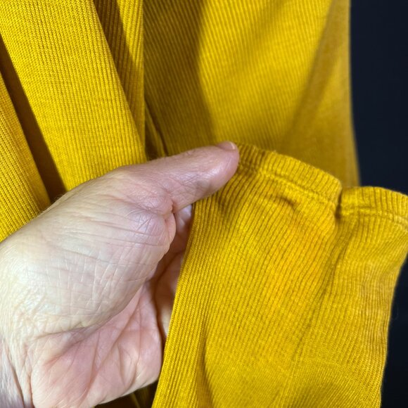 Rag & Bone Size M Yellow Ribbed Knit Top Silk Cashmere Stretchy Thin *Flaw - Picture 6 of 14